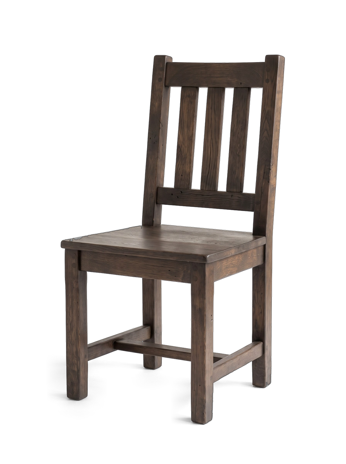 Banon chair in chêne fumé, seen from the front three-quarter